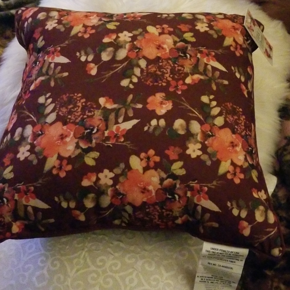 Throw pillow
